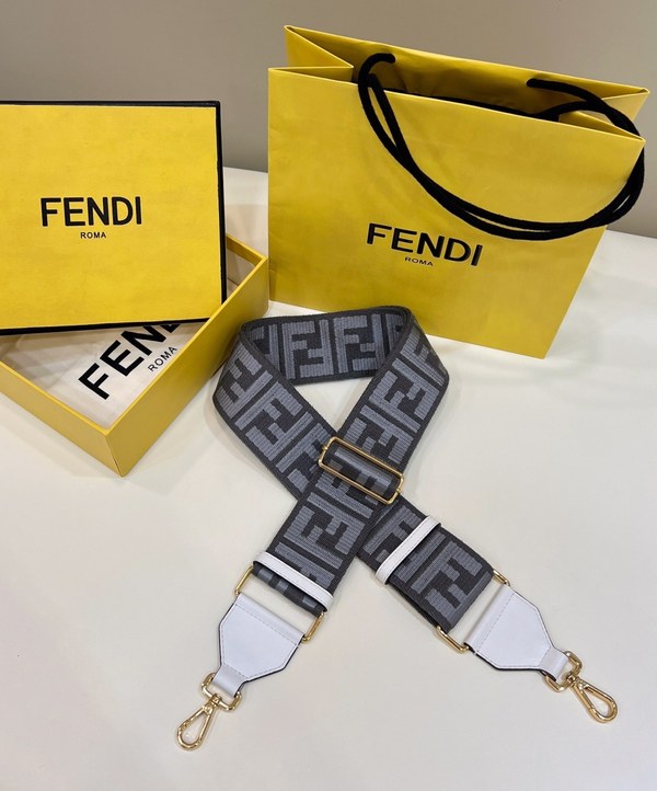 펜디 Fendi 숄더 스트랩 유 / 다크그레이 [매장가135만]