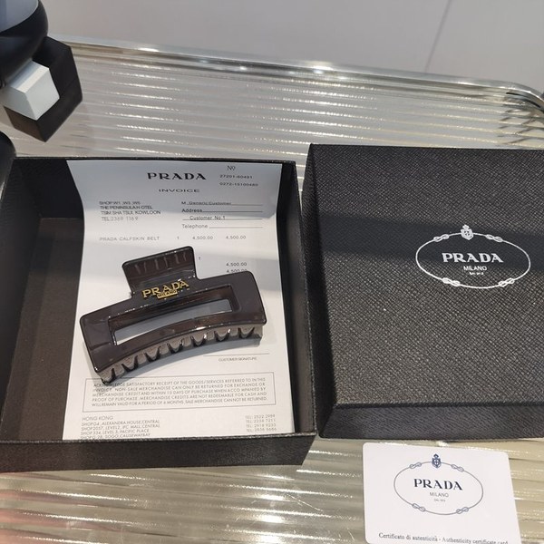 프라다 로고 헤어 집게핀 / 5컬러