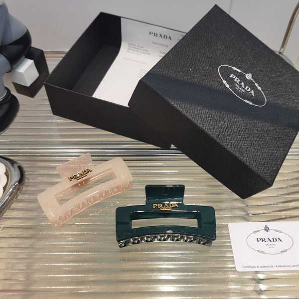 프라다 로고 헤어 집게핀 / 5컬러