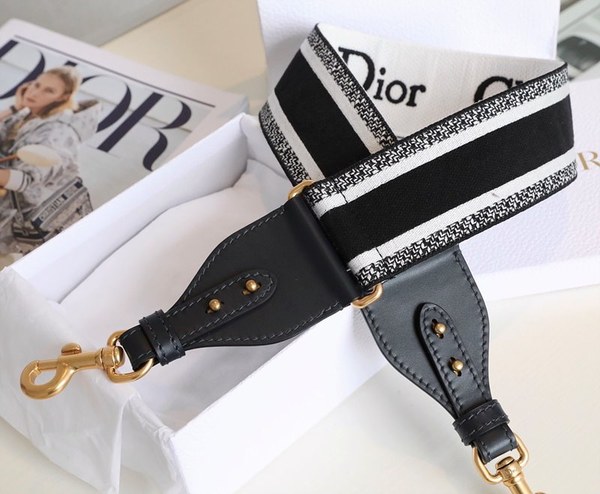 길이 조절 가능한 링 숄더 스트랩 / 블랙 [매장가160만원대]