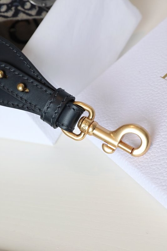 디올 링 숄더 스트랩 / 블루 [매장가205만원대]