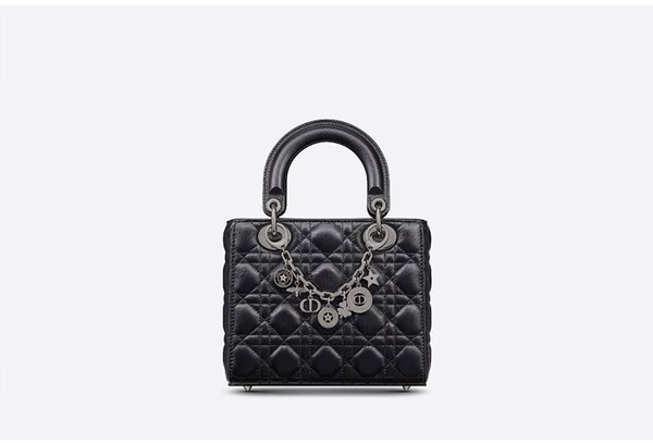 디올 30 Montaigne 몽테인 백참 실버 [매장가 145만원대]