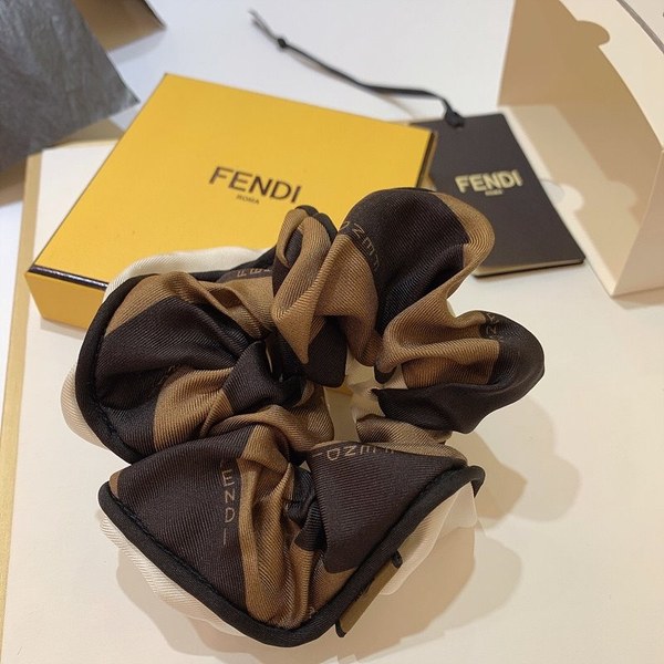 펜디 헤어밴드 [매장가 200만원대]