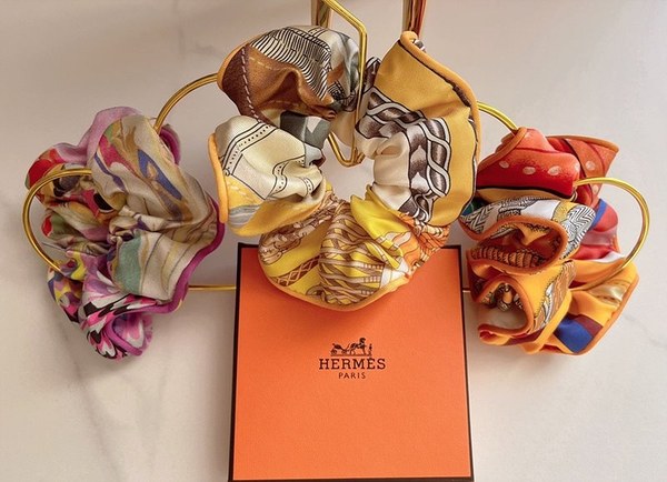 에르메스 이브닝 드레스 헤어밴드 [매장가 140만원대]