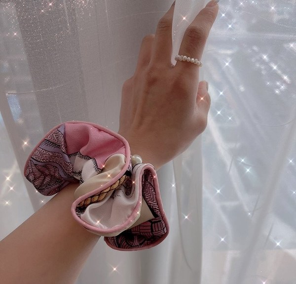 에르메스 에밀 컬렉션 헤어밴드 [매장가 140만원대]