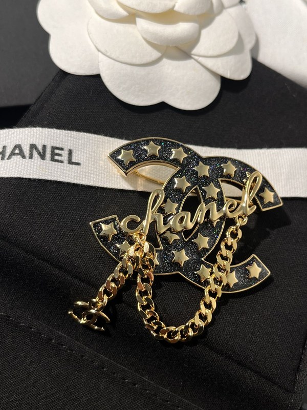 샤넬 브로치 [매장가 180만원대]