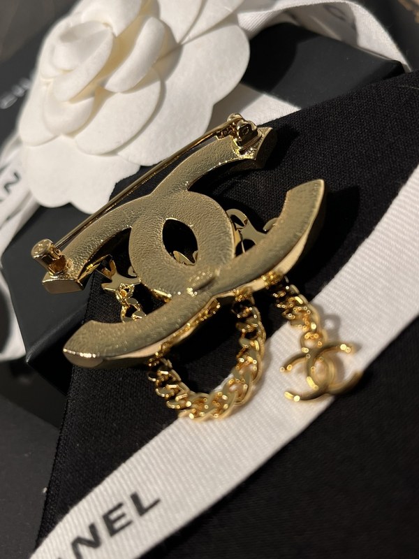 샤넬 브로치 [매장가 180만원대]