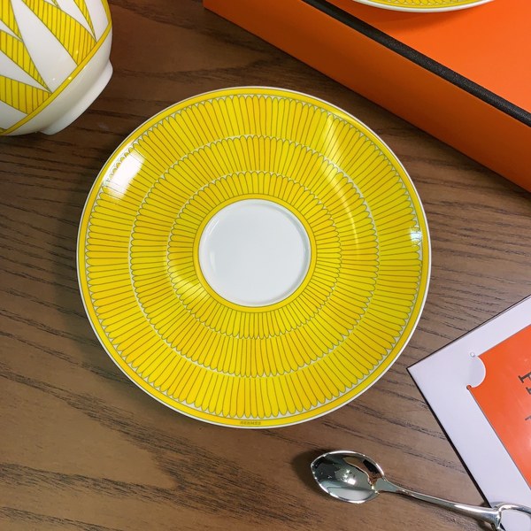 에르메스 해바라기 찻잔세트 [매장가 400만원대]