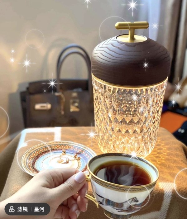 에르메스 클래식 동양의 말 시리즈 찻잔세트 [매장가 400만원대]