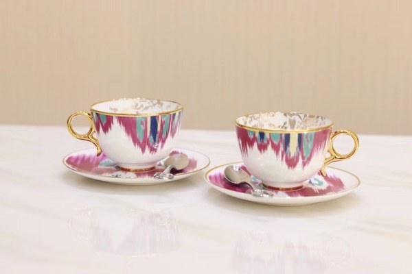 에르메스 이카로의 여행 찻잔세트 [매장가 450만원대]