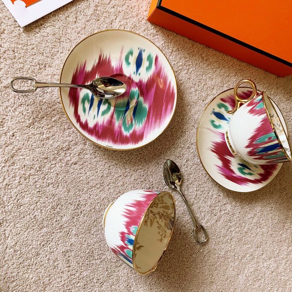 에르메스 이카로의 여행 찻잔세트 [매장가 450만원대]