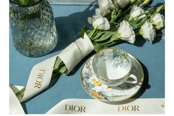 에르메스 아메리칸 정글 어드벤처 찻잔세트 [매장가 450만원대]