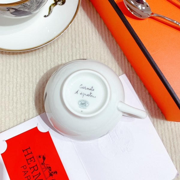 에르메스 아메리칸 정글 어드벤처 찻잔세트 [매장가 450만원대]