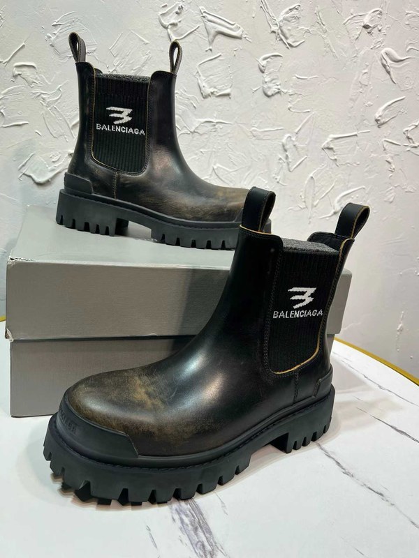 발렌시아가 2026 브라운 블랙 스트라이크 첼시 부츠