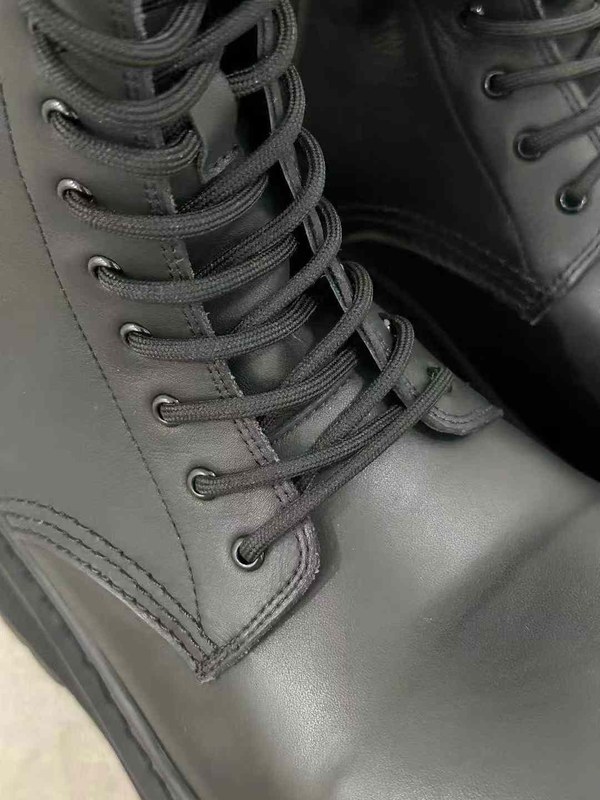 발렌시아가 2025 자이언트 플랫폼 부츠 신발