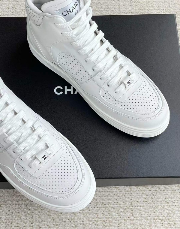 샤넬 2025 샤넬 CC로고 샤포스 하이탑 스니커즈 화이트 컬러