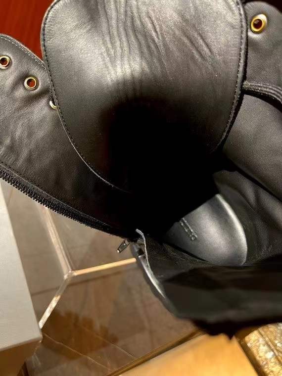 발렌시아가 2025 스톰퍼 부티 부츠 신발