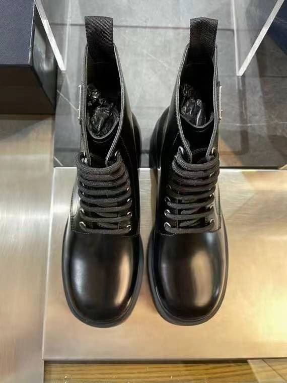 프라다 2024 스틸사피아노 와펜 청키솔 부츠 하이탑 신발