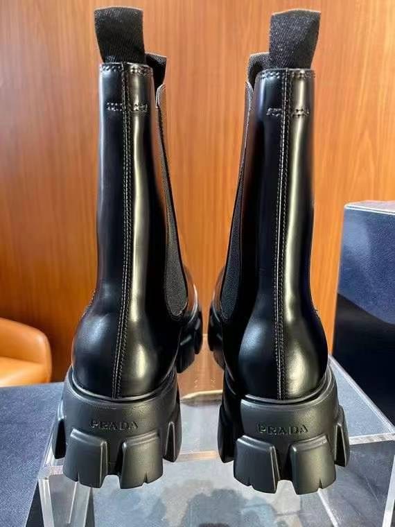 프라다 2024 브러쉬드솔 첼시 부츠 신발