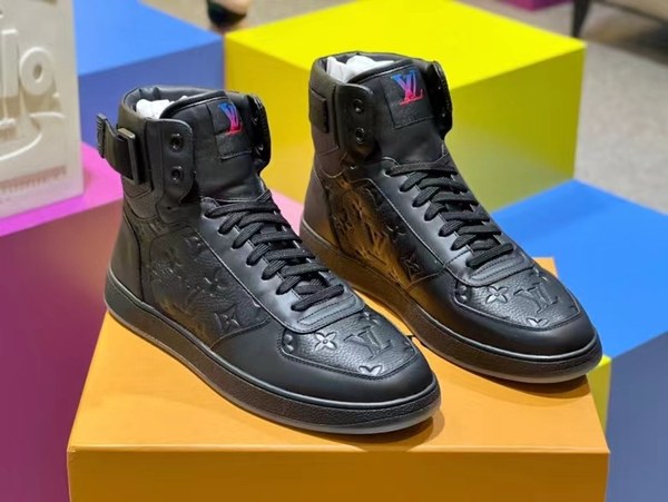 루이비통 2021 리볼리 스니커 부츠