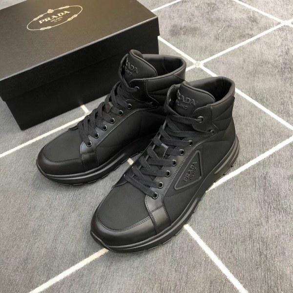프라다 2021 트라이앵글로고 러버와펜 PRAX 1 하이탑 스니커즈