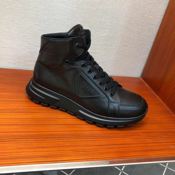 프라다 2021 트라이앵글로고 러버와펜 PRAX 1 하이탑 스니커즈