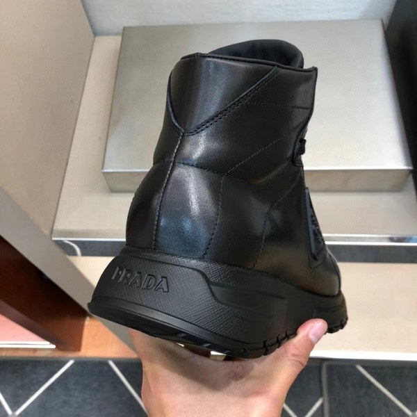 프라다 2021 트라이앵글로고 러버와펜 PRAX 1 하이탑 스니커즈