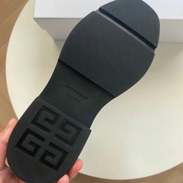 지방시 2021 스퀘어 로고 와펜 첼시 부츠