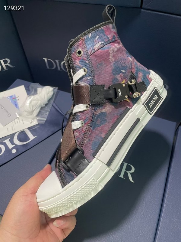 디올 2021 버클 스트랩 카모 플라쥬 하이탑 스니커즈