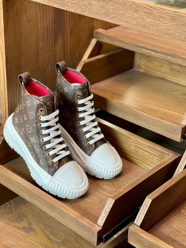 루이비통 2021 LV 스쿼드 하이탑 슈즈