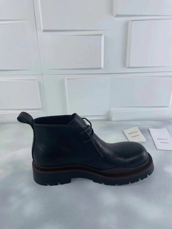 보테가베네타 2021 배색 타이어 부츠