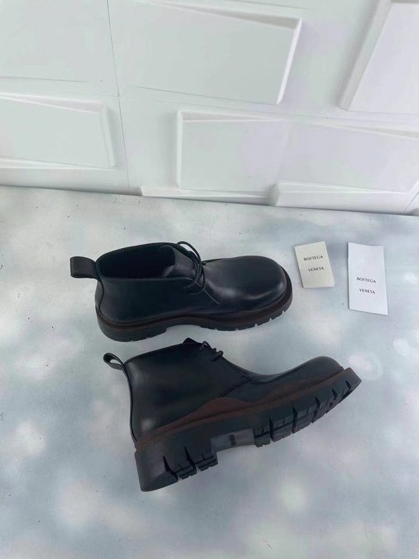 보테가베네타 2021 배색 타이어 부츠
