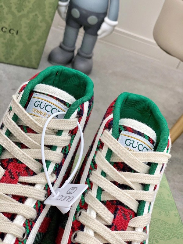 구찌 2021 레드&그린 스트라이프 인터로킹로고 하이탑 스니커즈