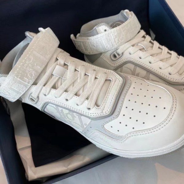 디올 2021 b27스니커즈 화이트컬러 하이탑