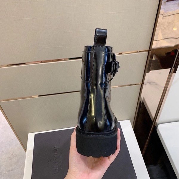 발렌티노 2020 V라운드 와펜 스트랩 부츠