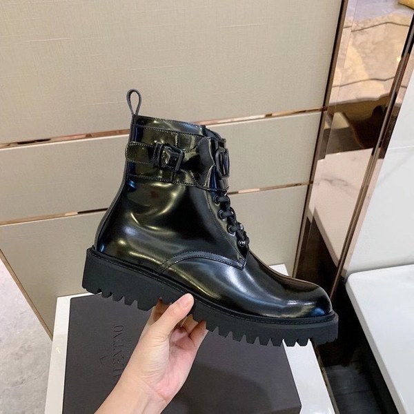 발렌티노 2020 V라운드 와펜 스트랩 부츠