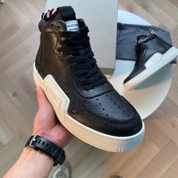 톰브라운 2020 베스킷볼 하이탑 슈즈