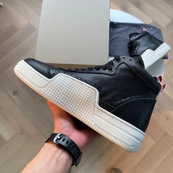 톰브라운 2020 베스킷볼 하이탑 슈즈