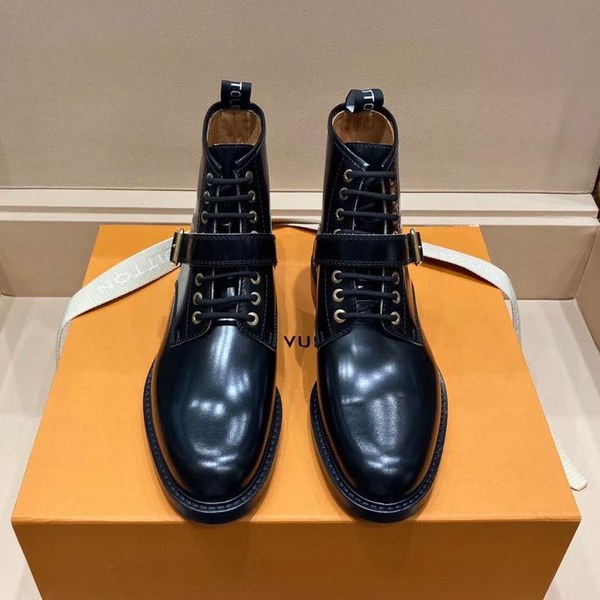 루이비통 2020 스트랩 컴뱃 부츠