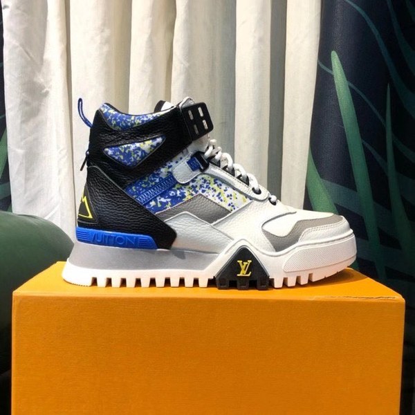 루이비통 2020 LV하이킹 앵클 부츠