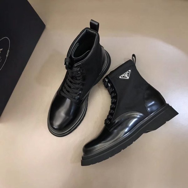 프라다 2020 사피아노 와펜 나일론 레더 부츠