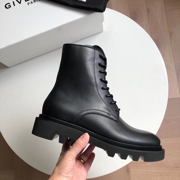 지방시 2020 컴뱃 부츠