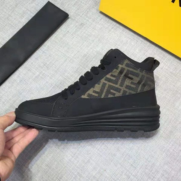 펜디 하이탑 스니커즈