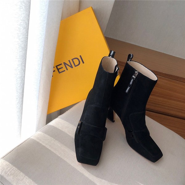 펜디 부츠 굽높이6.5CM F1055-2 (220,255사이즈 주문제작)