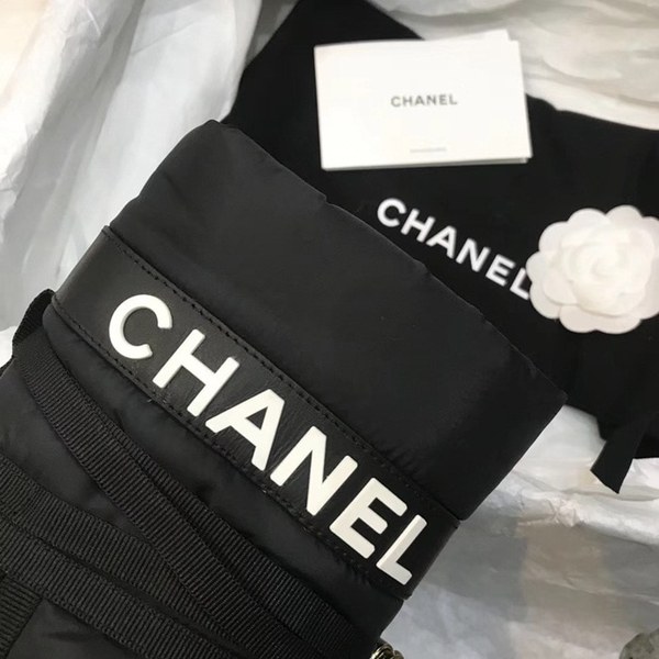 샤넬 패딩 방한 부츠 블랙