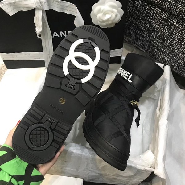 샤넬 패딩 방한 부츠 블랙