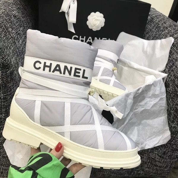 샤넬 패딩 방한 부츠 그레이