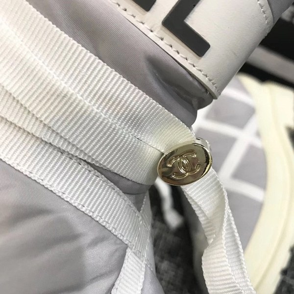 샤넬 패딩 방한 부츠 그레이