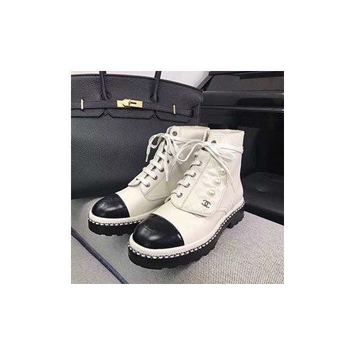 샤넬 앵글부츠 화이트