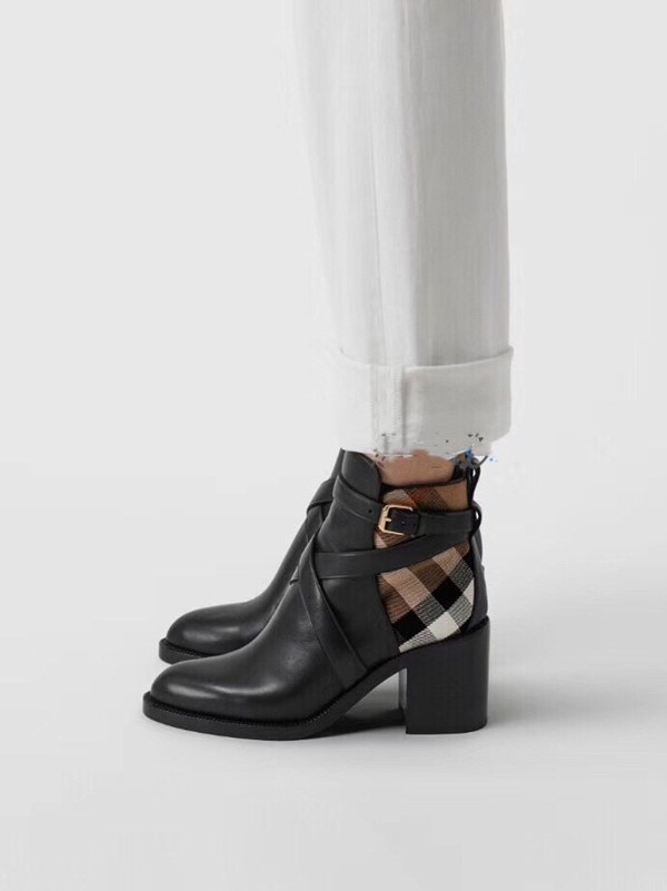 버버리 앵글부츠 6.5cm